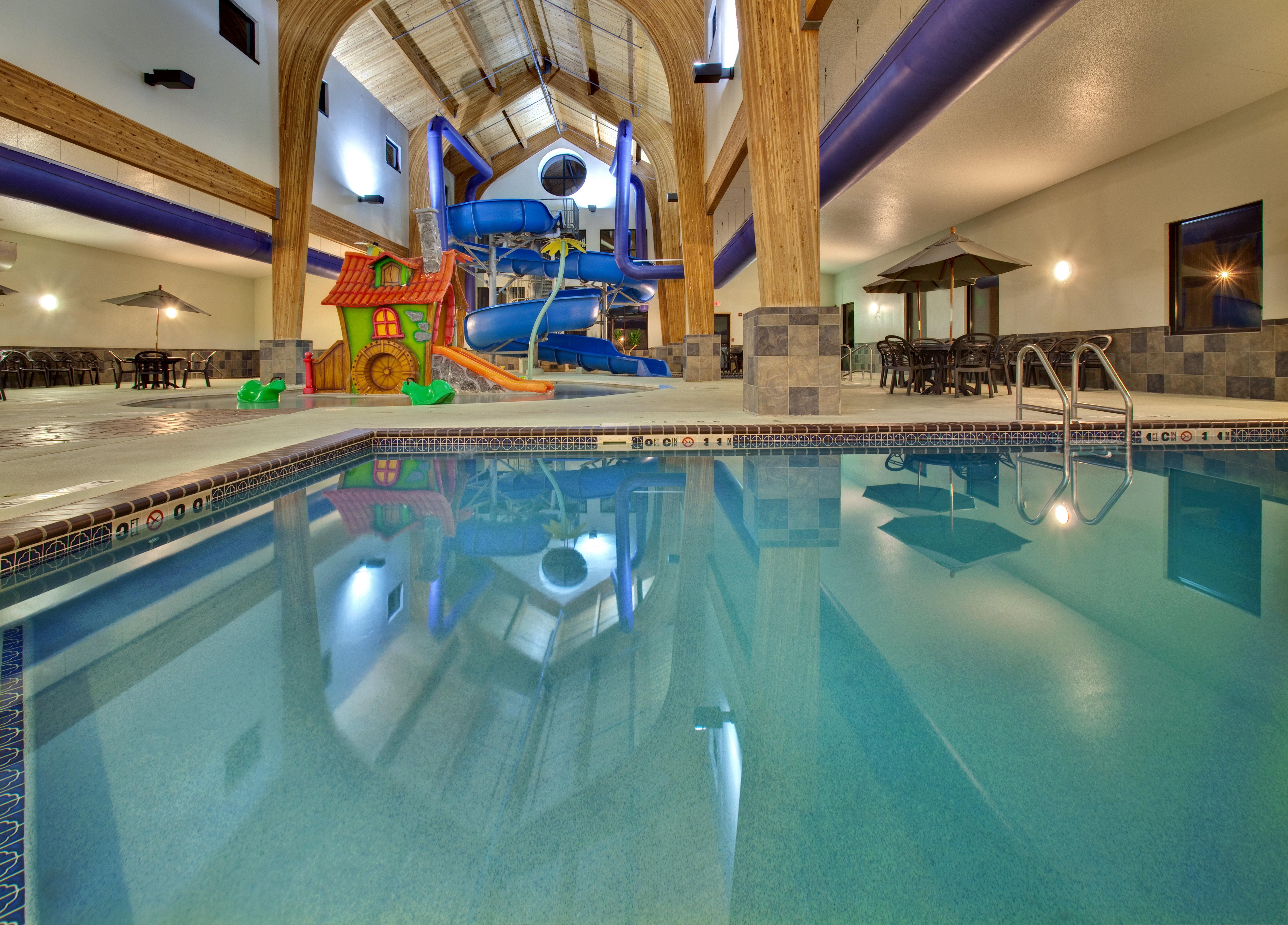 Best Western Watertown Inn & Suites Екстериор снимка